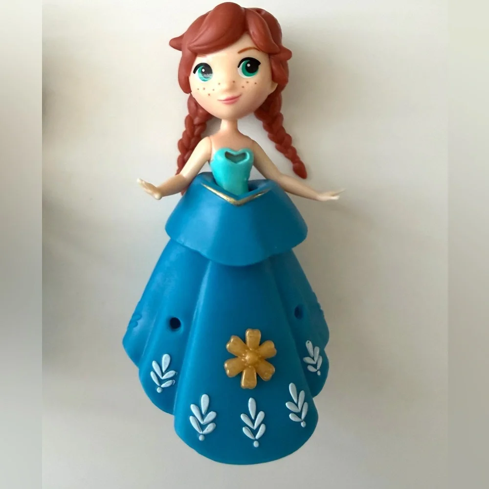 DISNEY Princess Little Kingdom 6-Piece Doll Set w/ Accessories